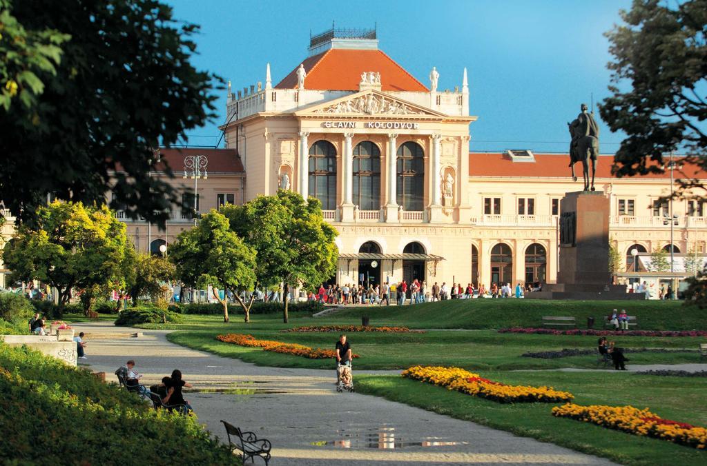 City Centre Dream Place Загреб Экстерьер фото